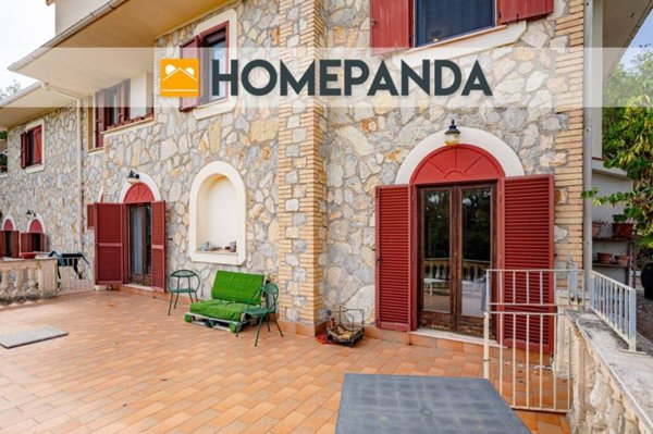 casa indipendente in vendita ad Itri