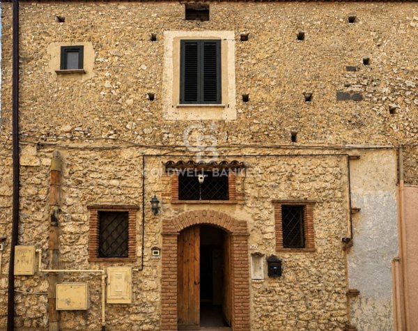casa indipendente in vendita ad Itri