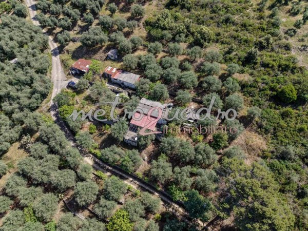 terreno in vendita ad Itri