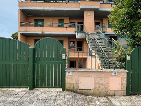 appartamento in vendita a Latina in zona Borgo Grappa