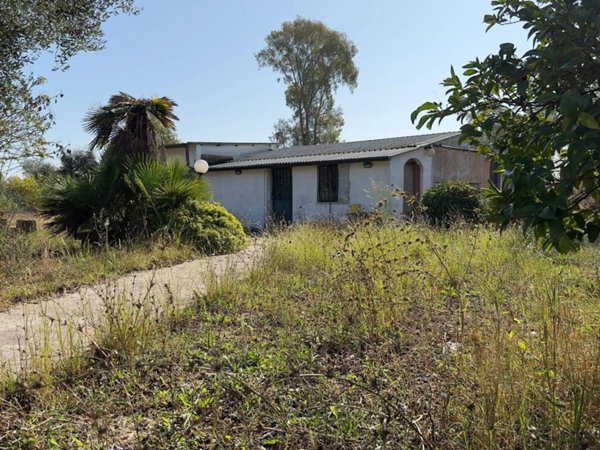 casa indipendente in vendita a Latina in zona Borgo Faiti