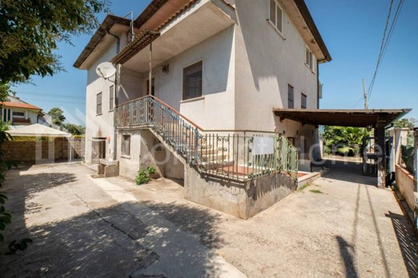 casa indipendente in vendita a Latina in zona Borgo San Michele