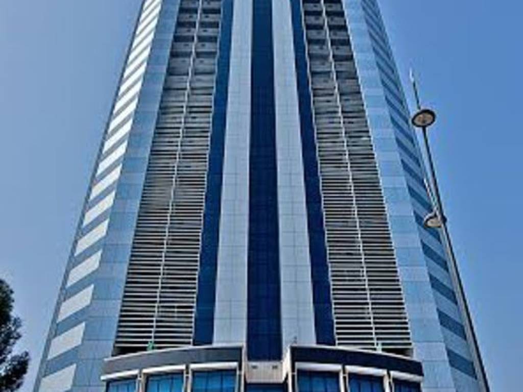 negozio in vendita a Latina in zona Centro Città
