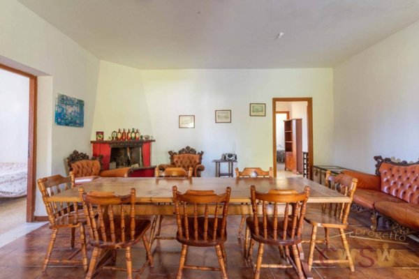 casa indipendente in vendita a Latina in zona Fogliano