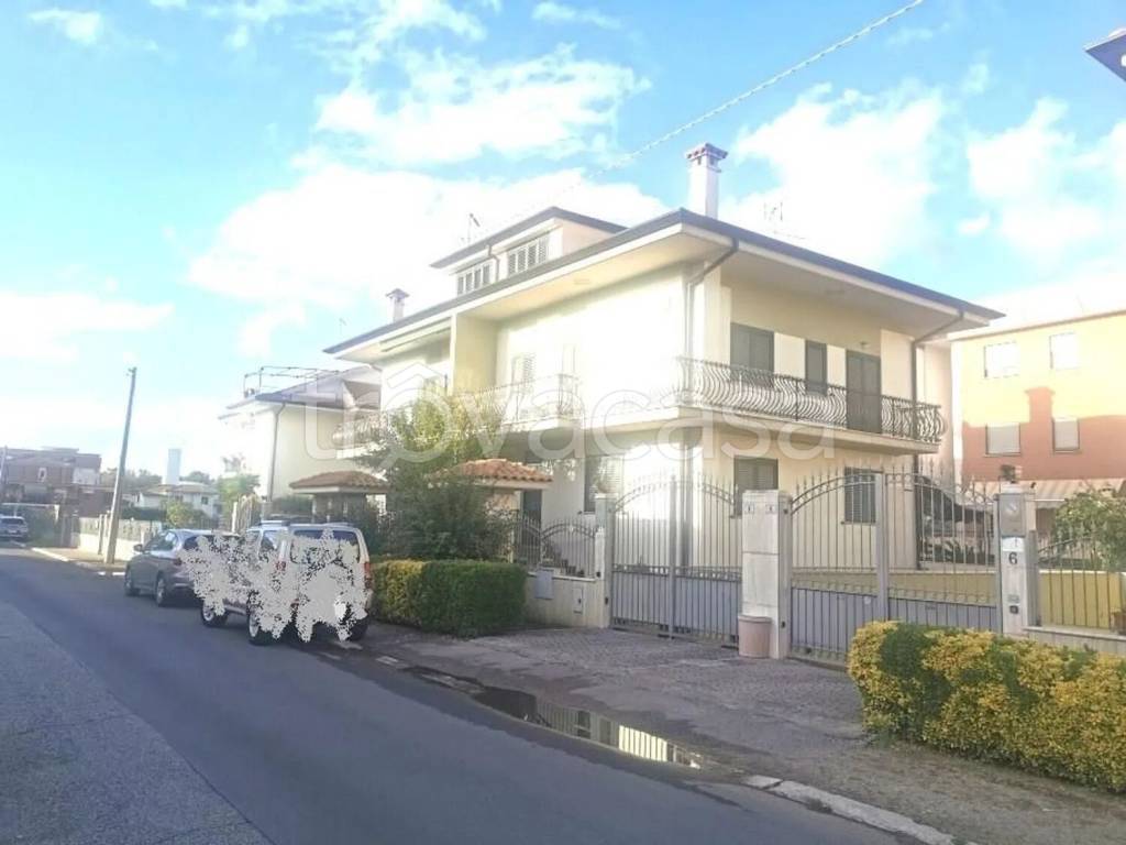 appartamento in vendita a Latina