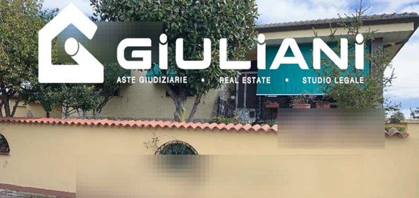 casa indipendente in vendita a Latina