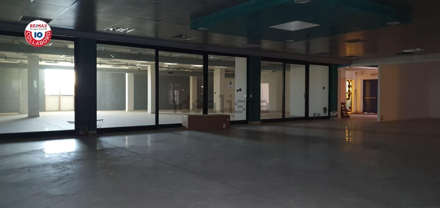 negozio in vendita a Latina in zona Centro Città