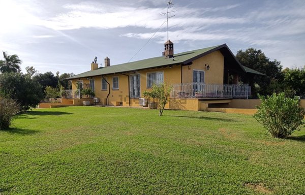 casa indipendente in vendita a Latina in zona Borgo San Michele