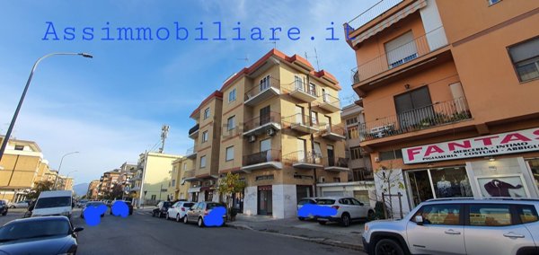 locale commerciale in vendita a Latina