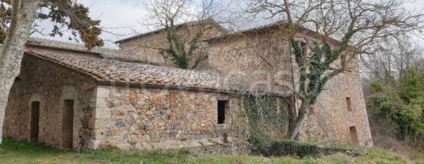 casa indipendente in vendita a Latina in zona Latina Scalo