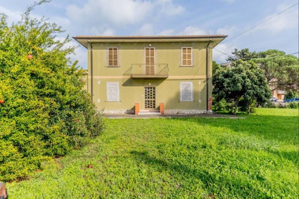 casa indipendente in vendita a Latina in zona Borgo Bainsizza