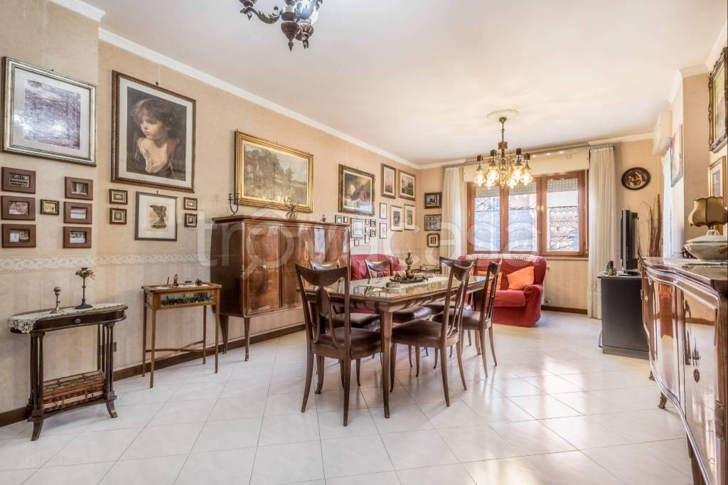 appartamento in vendita a Latina in zona Centro Città