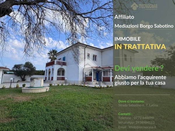 casa indipendente in vendita a Latina in zona Foce Verde