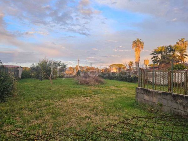 terreno agricolo in vendita a Latina in zona Acciarella