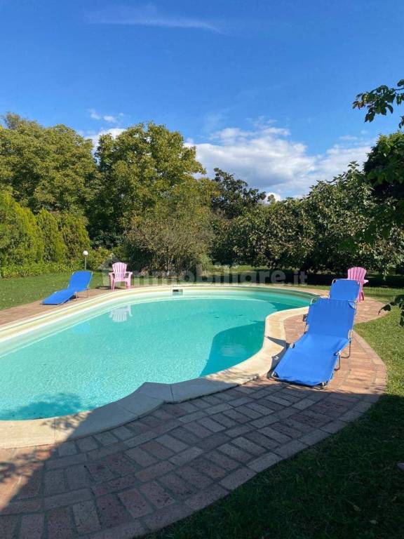 casa indipendente in vendita a Latina in zona Borgo Carso