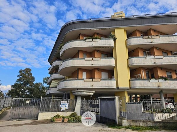 appartamento in vendita a Latina in zona Borgo Piave