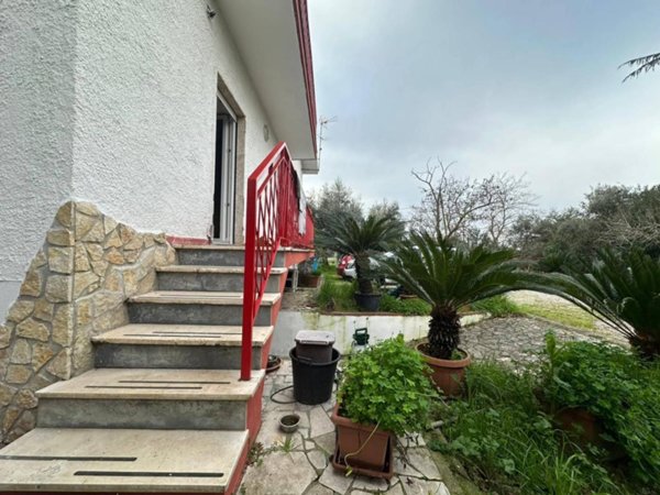 casa indipendente in vendita a Latina in zona Borgo San Michele