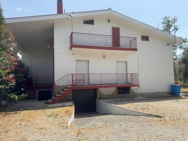 casa indipendente in vendita a Latina in zona Borgo Grappa