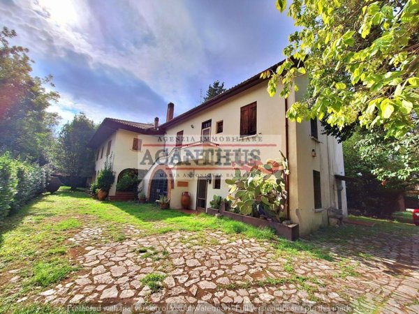 casa indipendente in vendita a Latina in zona Fogliano