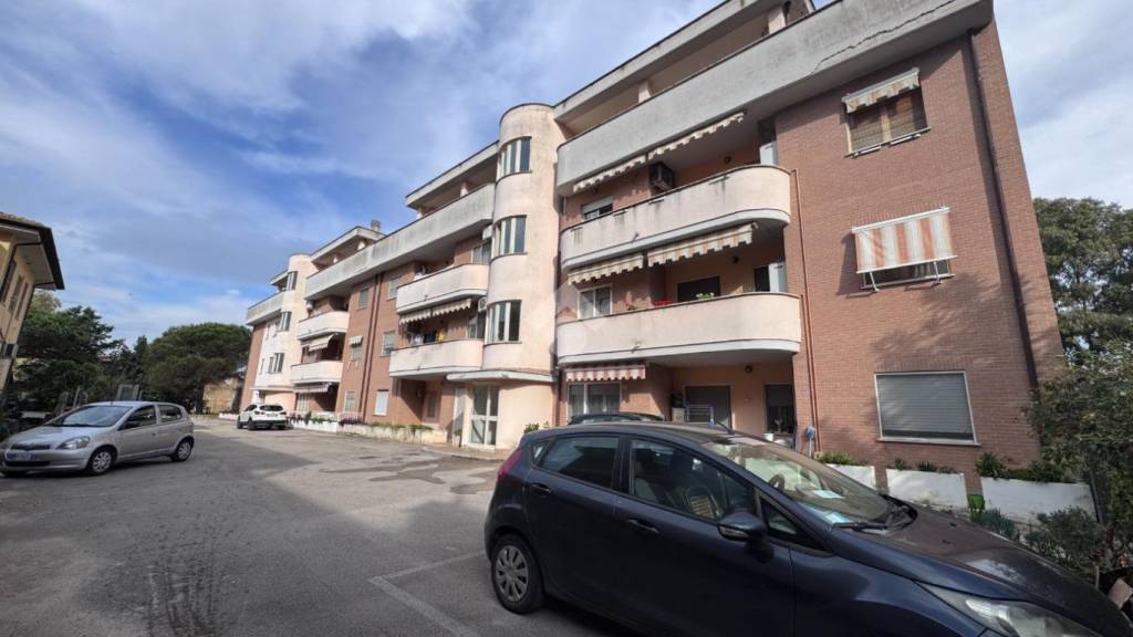 appartamento in vendita a Latina in zona Borgo Bainsizza