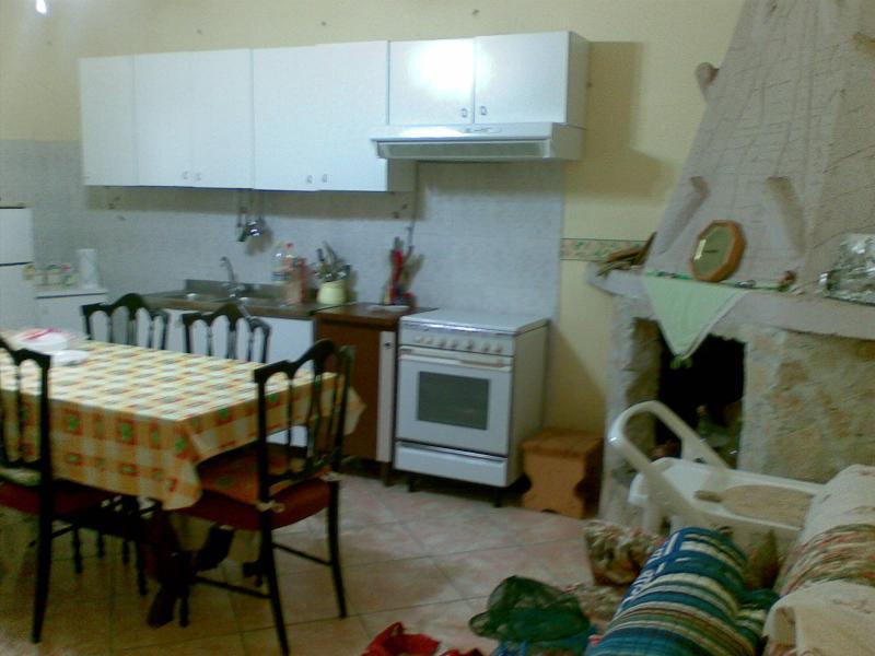 casa indipendente in vendita a Latina in zona Fogliano