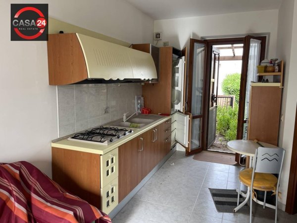 casa indipendente in vendita a Latina in zona Fogliano