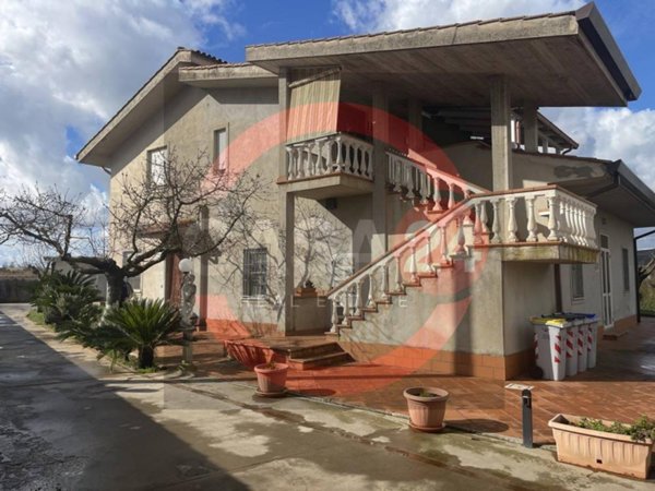 casa indipendente in vendita a Latina in zona Borgo Montello