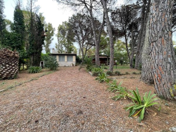 casa indipendente in vendita a Latina in zona Borgo Grappa