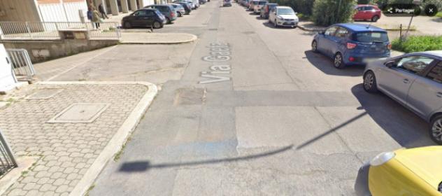 negozio in vendita a Latina