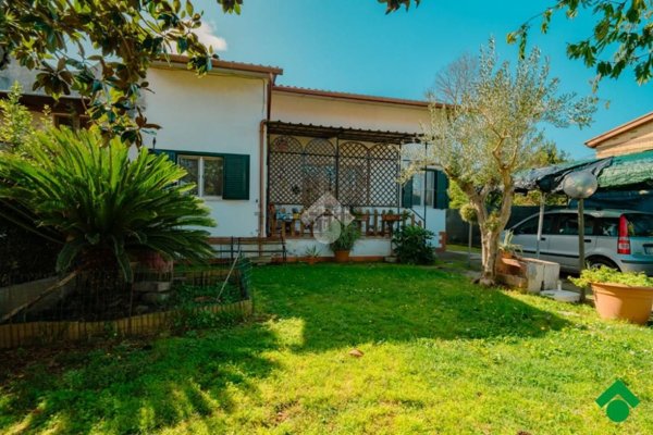appartamento in vendita a Latina in zona Borgo Piave