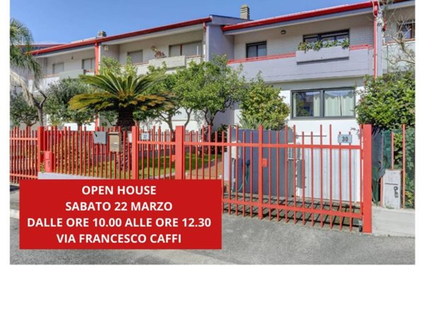 casa indipendente in vendita a Latina