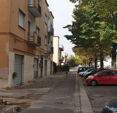 negozio in vendita a Latina in zona Latina Scalo