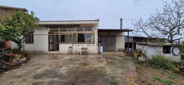 appartamento in vendita a Latina in zona Le Ferriere