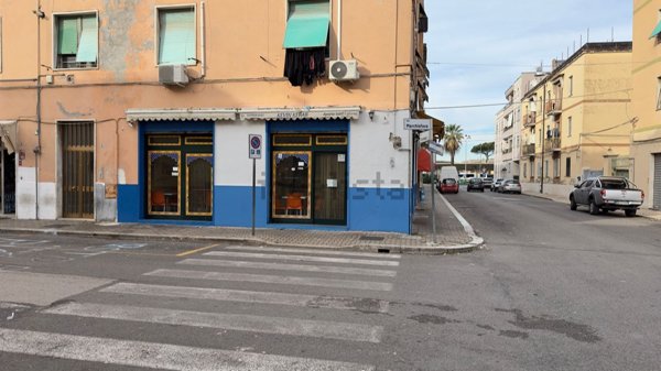 locale commerciale in vendita a Latina