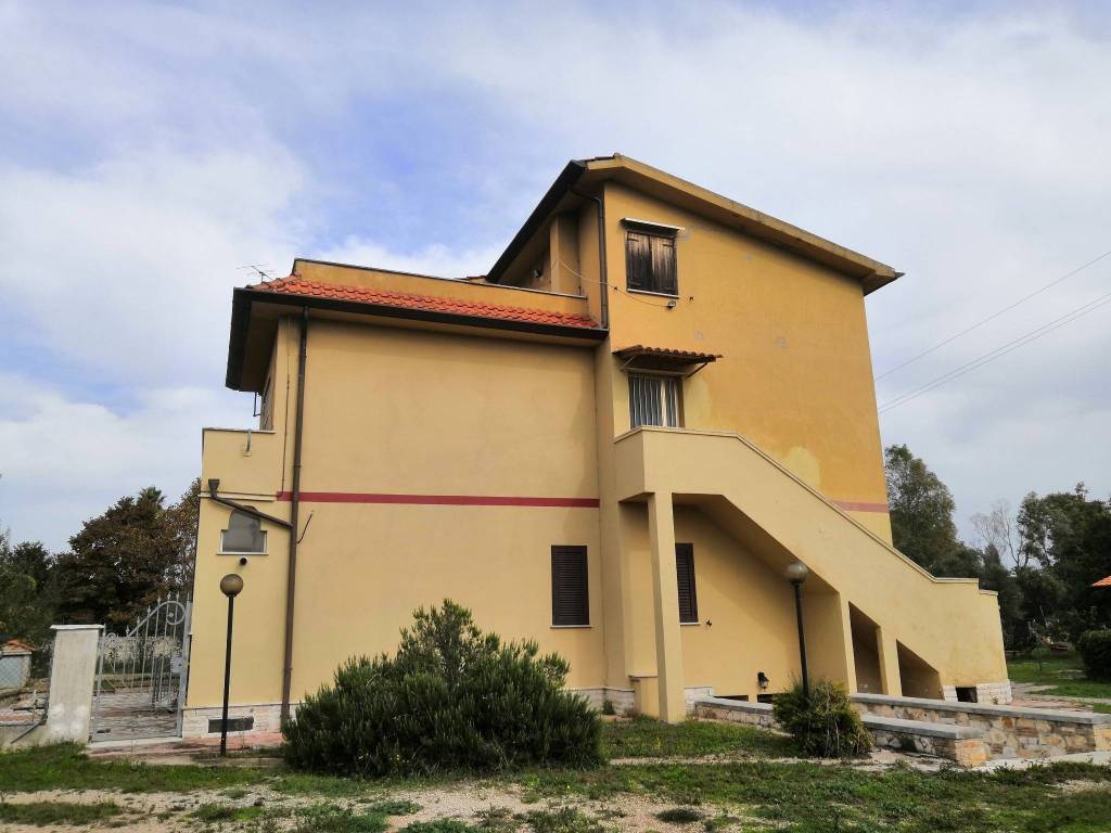 appartamento in vendita a Latina