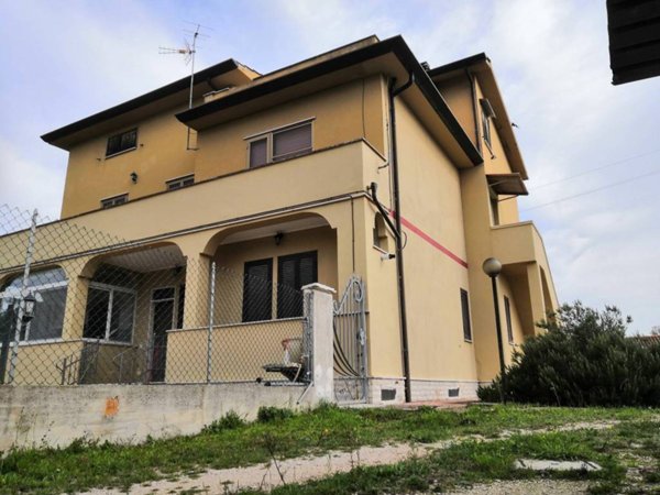 appartamento in vendita a Latina