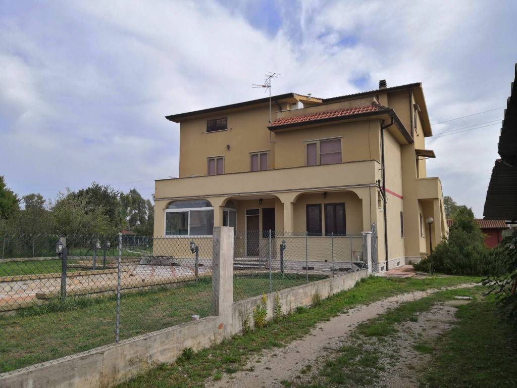 appartamento in vendita a Latina