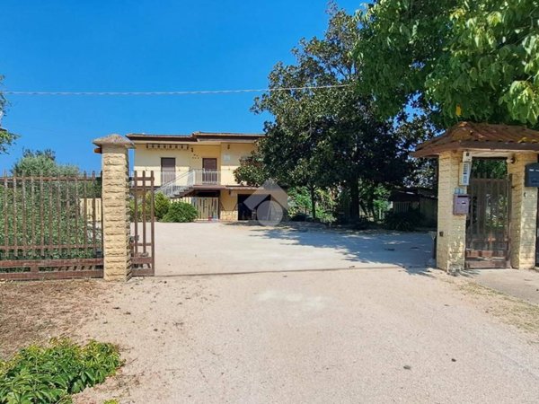 appartamento in vendita a Latina in zona Borgo San Michele