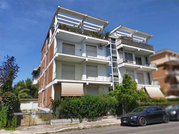 appartamento in vendita a Latina