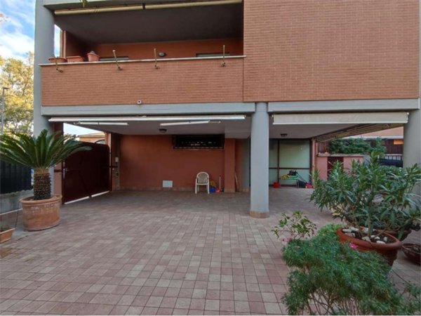 casa indipendente in vendita a Latina