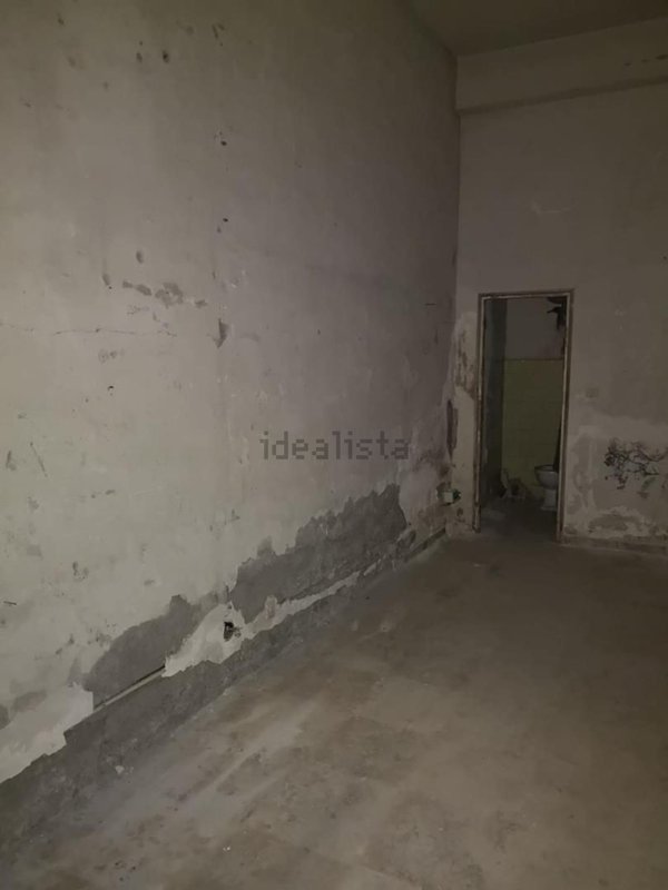 locale di sgombero in vendita a Latina in zona Centro Città