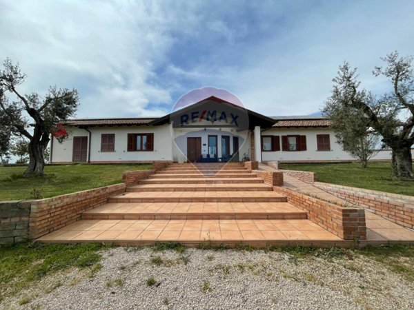 casa indipendente in vendita a Latina in zona Chiesuola