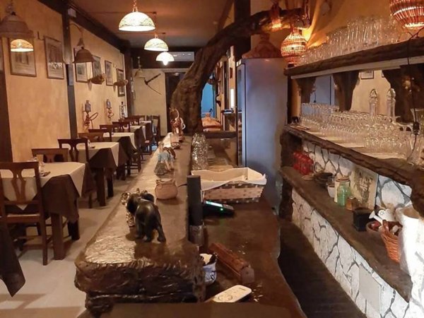 negozio in vendita a Latina