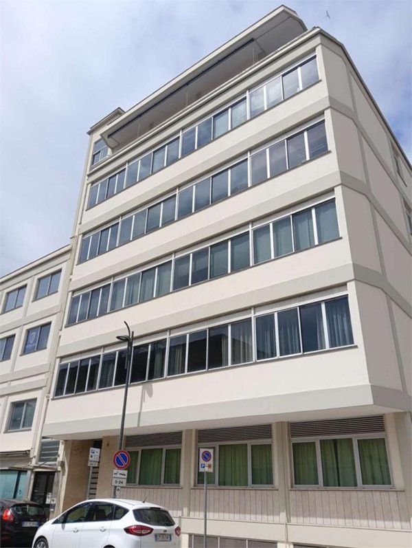ufficio in vendita a Latina in zona Centro Città
