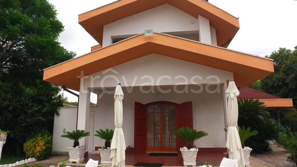 casa indipendente in vendita a Latina in zona Borgo Piave