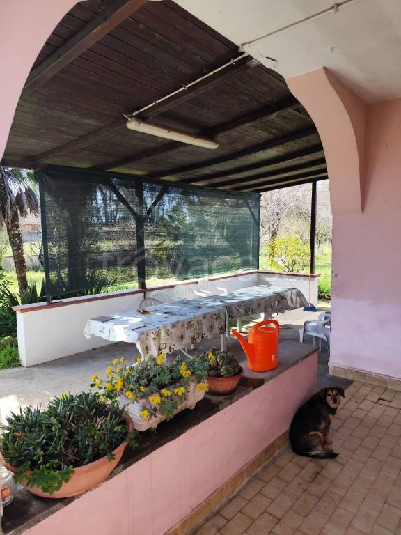 casa indipendente in vendita a Latina