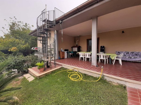 casa indipendente in vendita a Latina in zona Borgo Sabotino