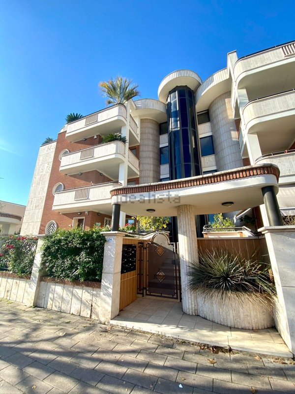 appartamento in vendita a Latina in zona Centro Città