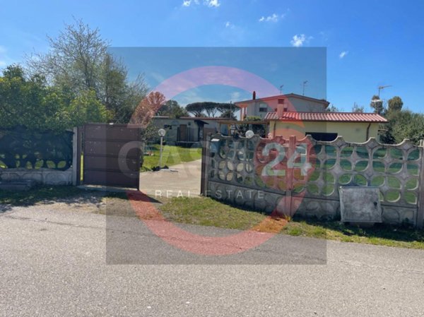 casa indipendente in vendita a Latina in zona Borgo Piave
