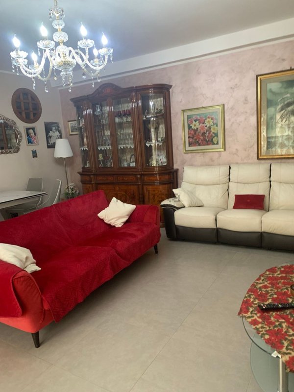 casa indipendente in vendita a Latina in zona Centro Città